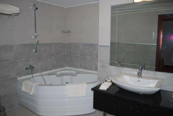 איסטמבול Dragos Resort Hotel Spa Restaurant מראה חיצוני תמונה